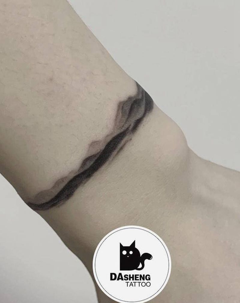 山纹身图片_手臂水墨纹身图案