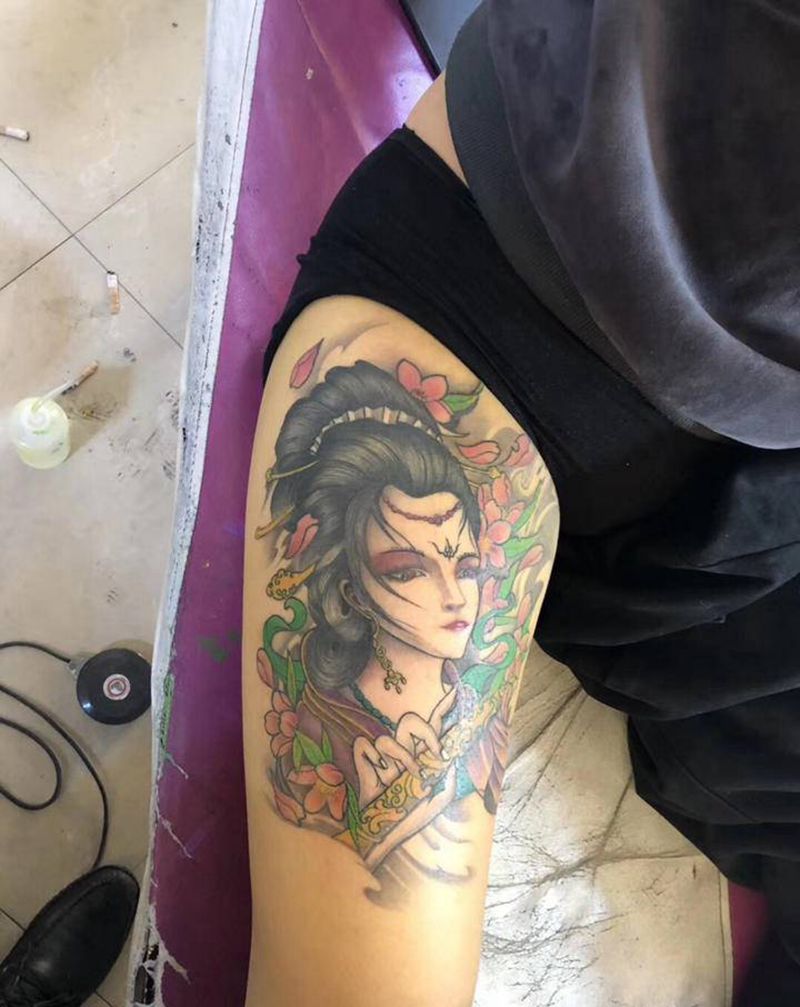 多年前纹身图片_手臂背部新传统老传统纹身图案