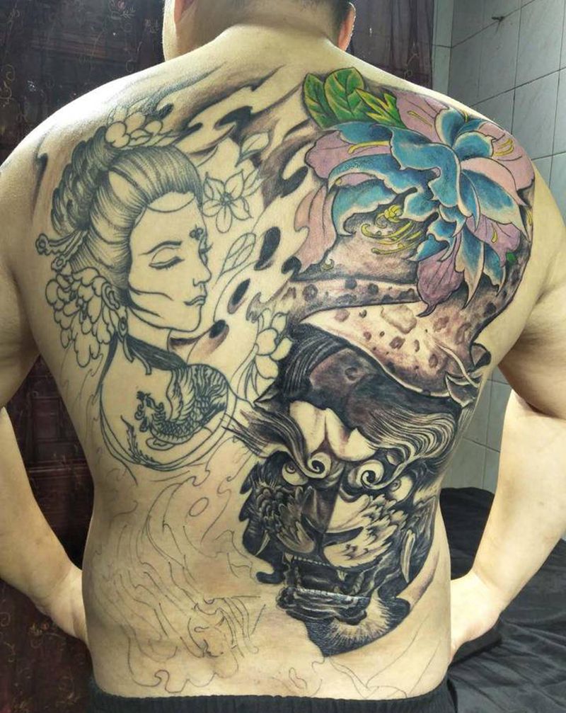 1纹身图片_背部新传统纹身图案