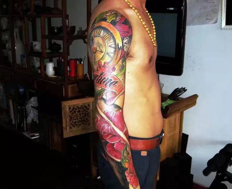 花臂纹身图片_手臂纹身图案