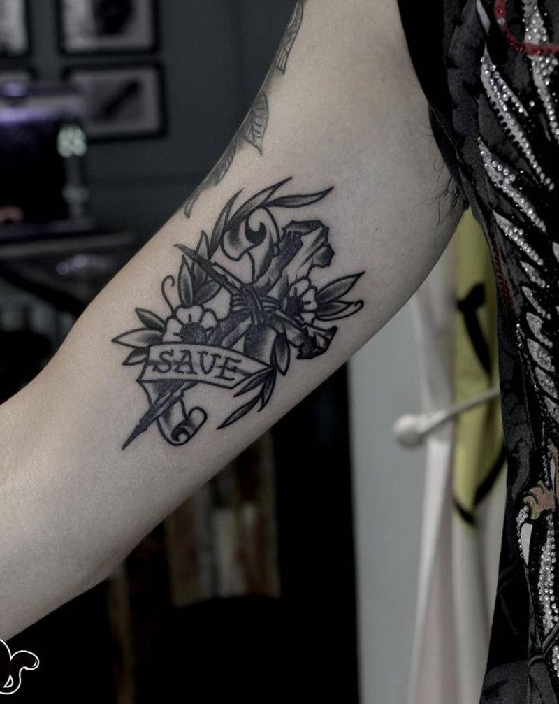 遮盖纹身图片_手臂Old School纹身图案