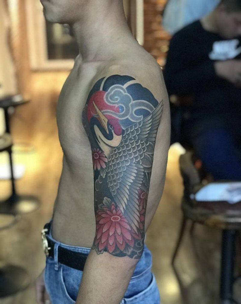 仙鹤纹身图片_臀部老传统纹身图案