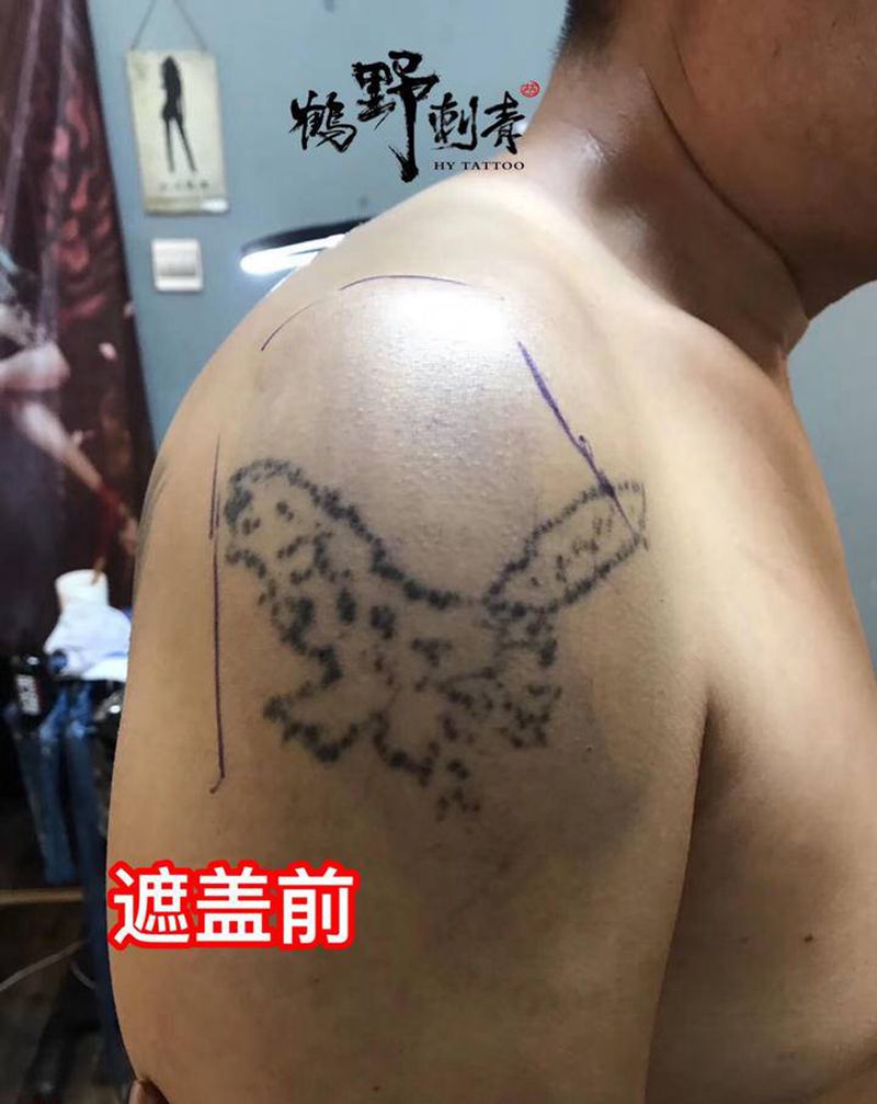 长城纹身图片_手臂新传统长城纹身图案