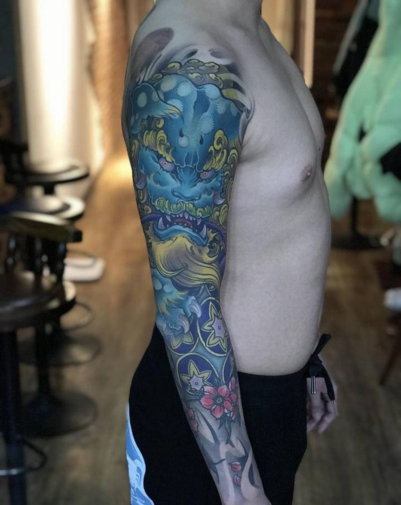 唐狮纹身图片_手臂新传统纹身图案