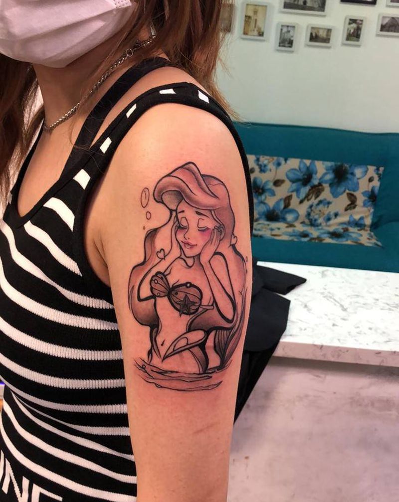 美人鱼纹身图片_肩部新传统纹身图案