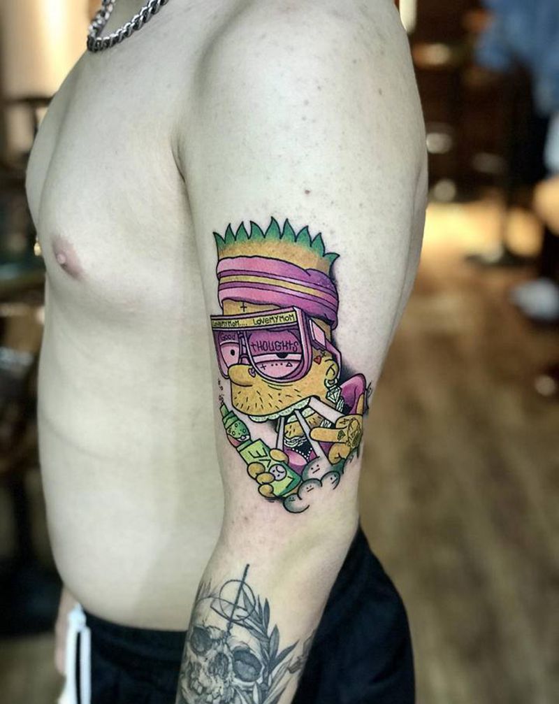 辛普森纹身图片_腹部手臂Old School纹身图案