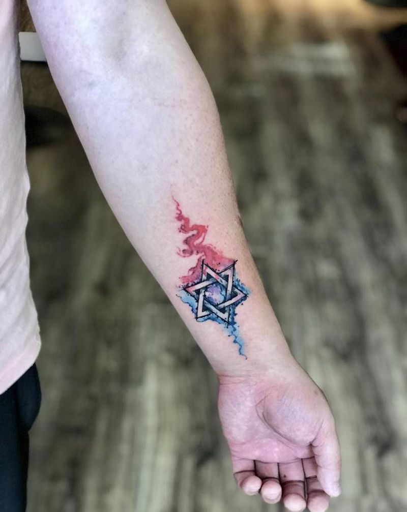 六芒星纹身图片_手臂水墨水彩纹身图案