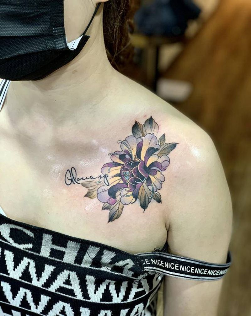 遮盖纹身图片_胸部Old School纹身图案