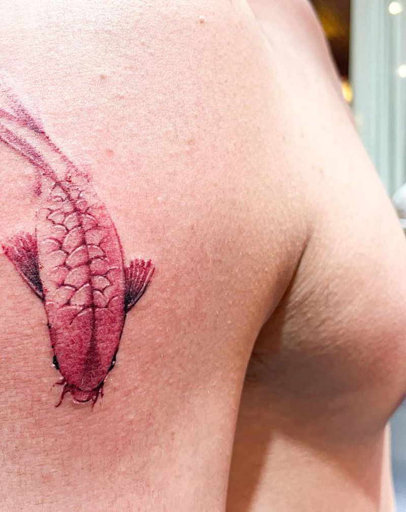 水墨鱼纹身图片_手臂肩部水墨水彩纹身图案