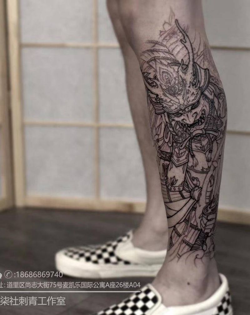 武士纹身图片_腿部新传统纹身图案