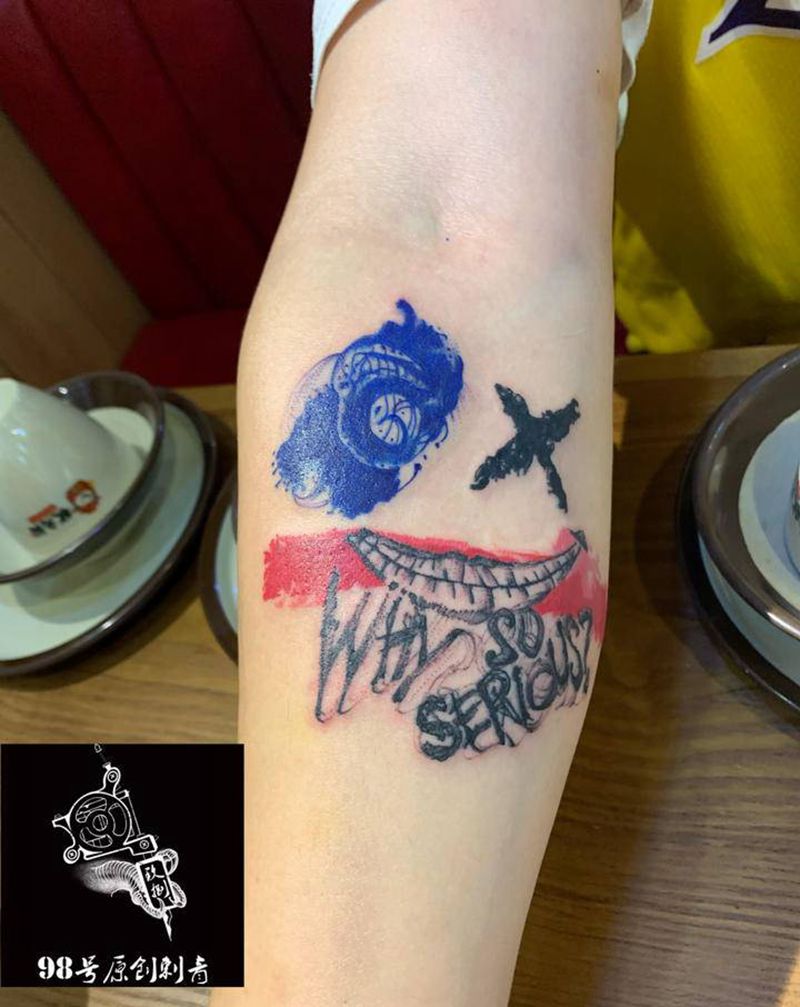 原创设计小丑纹身图片_点刺水彩纹身图案