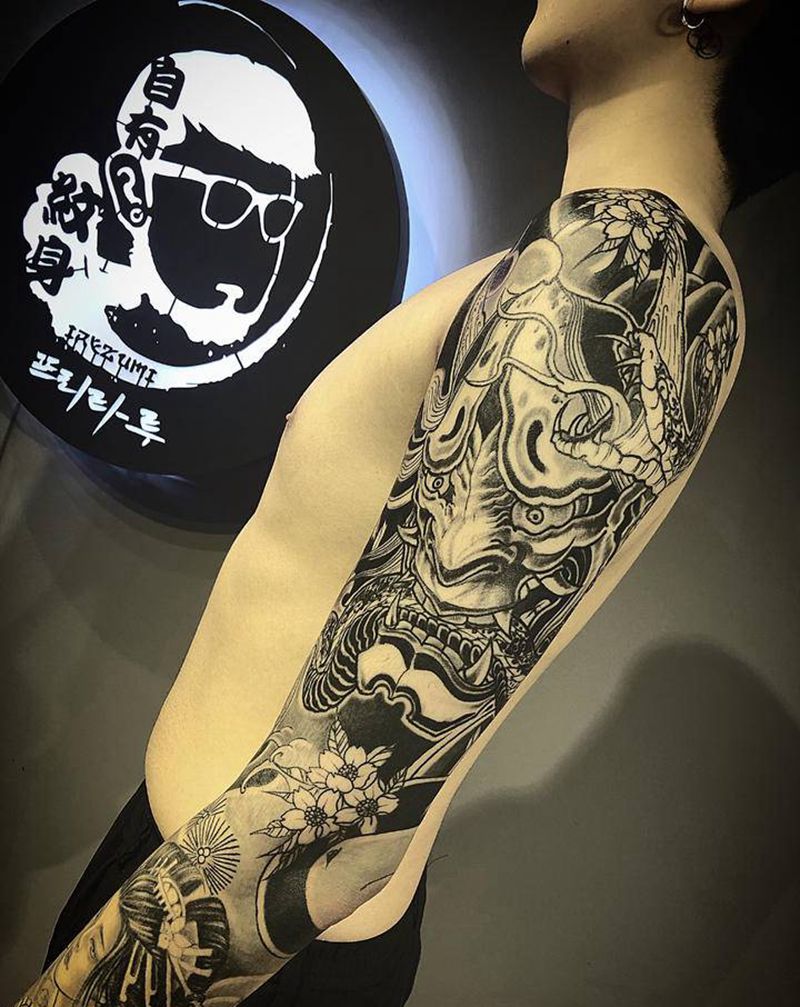 大臂般若完成纹身图片_手臂纹身图案