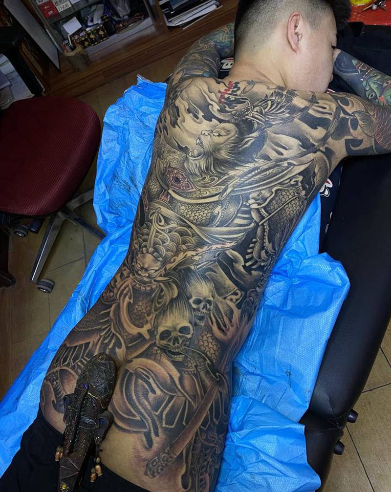 大圣纹身图片_背部新传统纹身图案