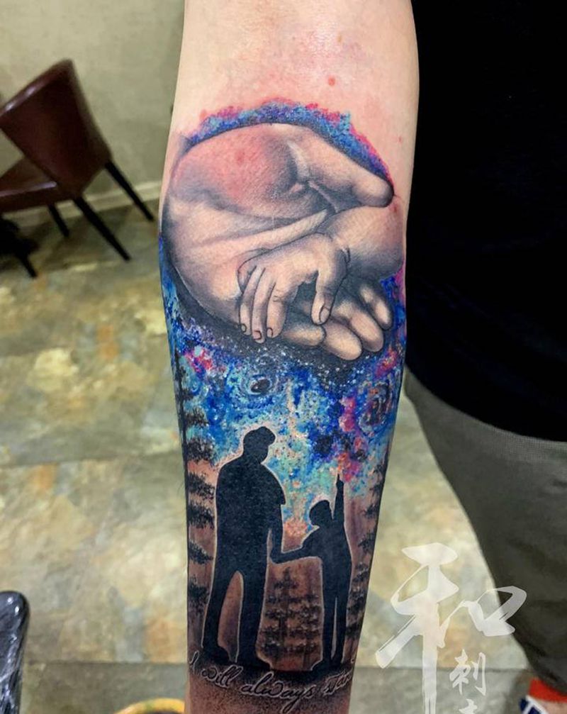 爱纹身图片_手臂水彩点刺纹身图案