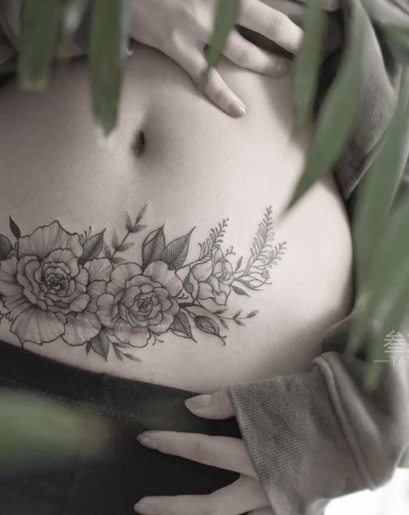 疤痕遮盖纹身图片_腹部几何图腾遮盖疤痕遮盖花卉纹身图案