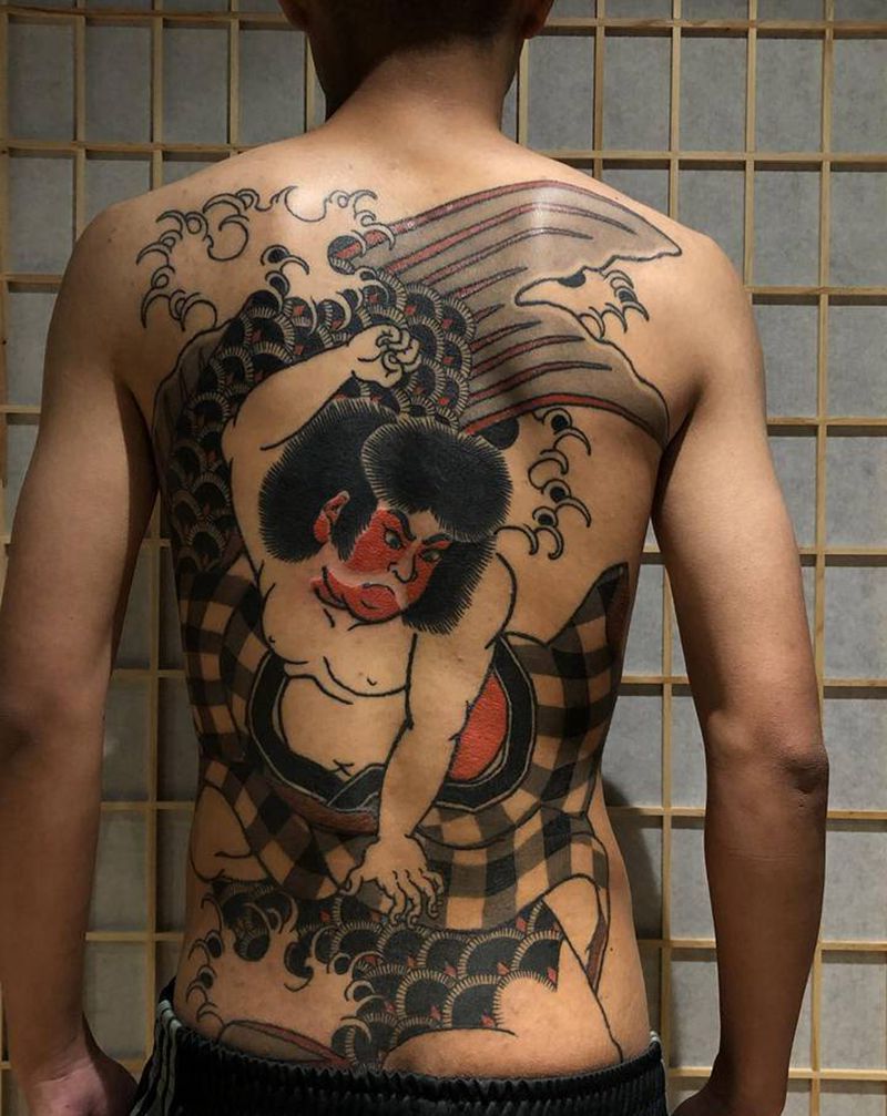 金太郎杀鲤纹身图片_腰部背部纹身图案
