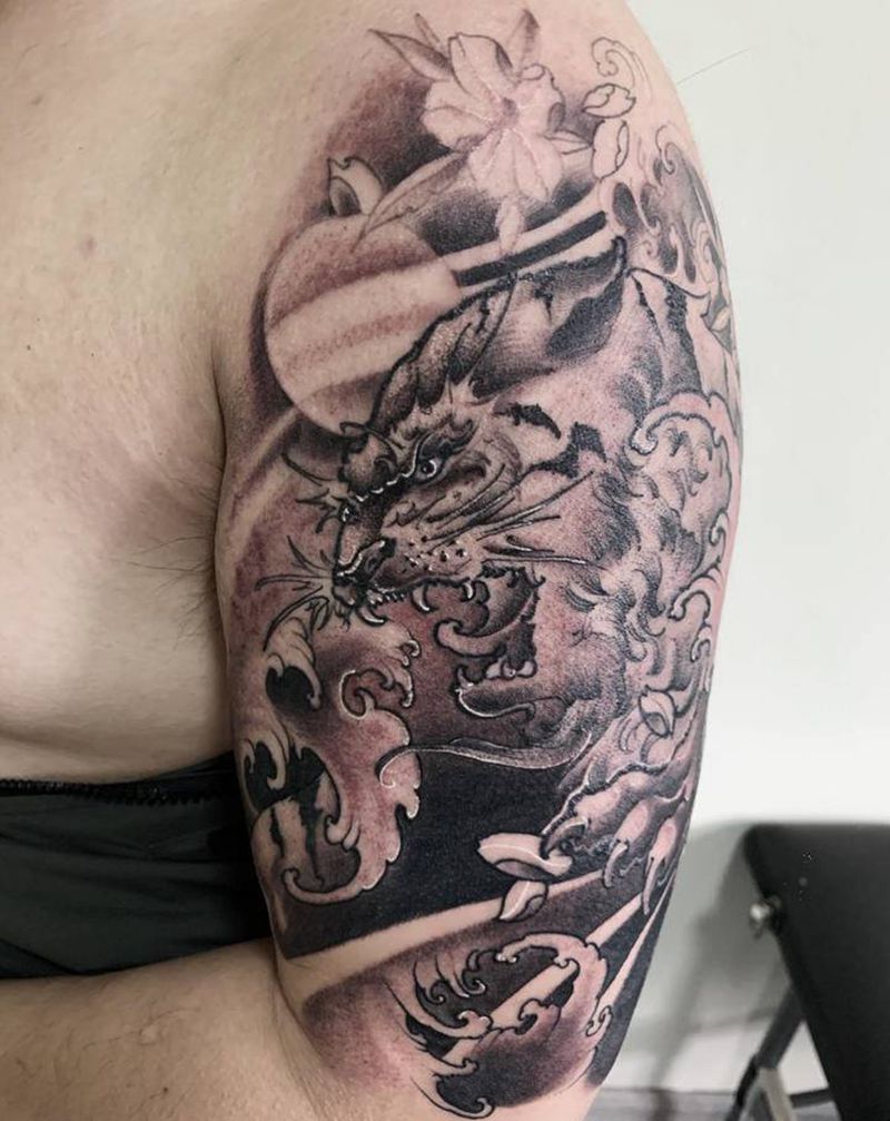 行新传统老虎纹身图片_肩部新传统纹身图案