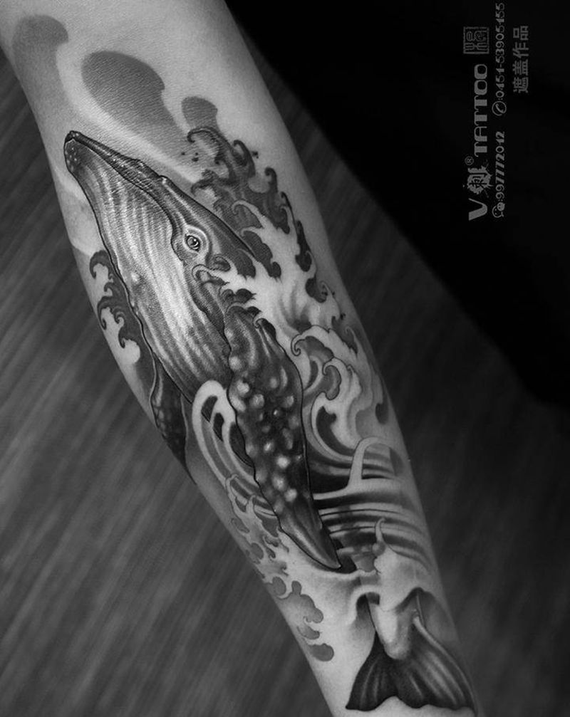 《鲸落》纹身图片_手臂手部水墨点刺鲸鱼小臂遮盖纹身图案