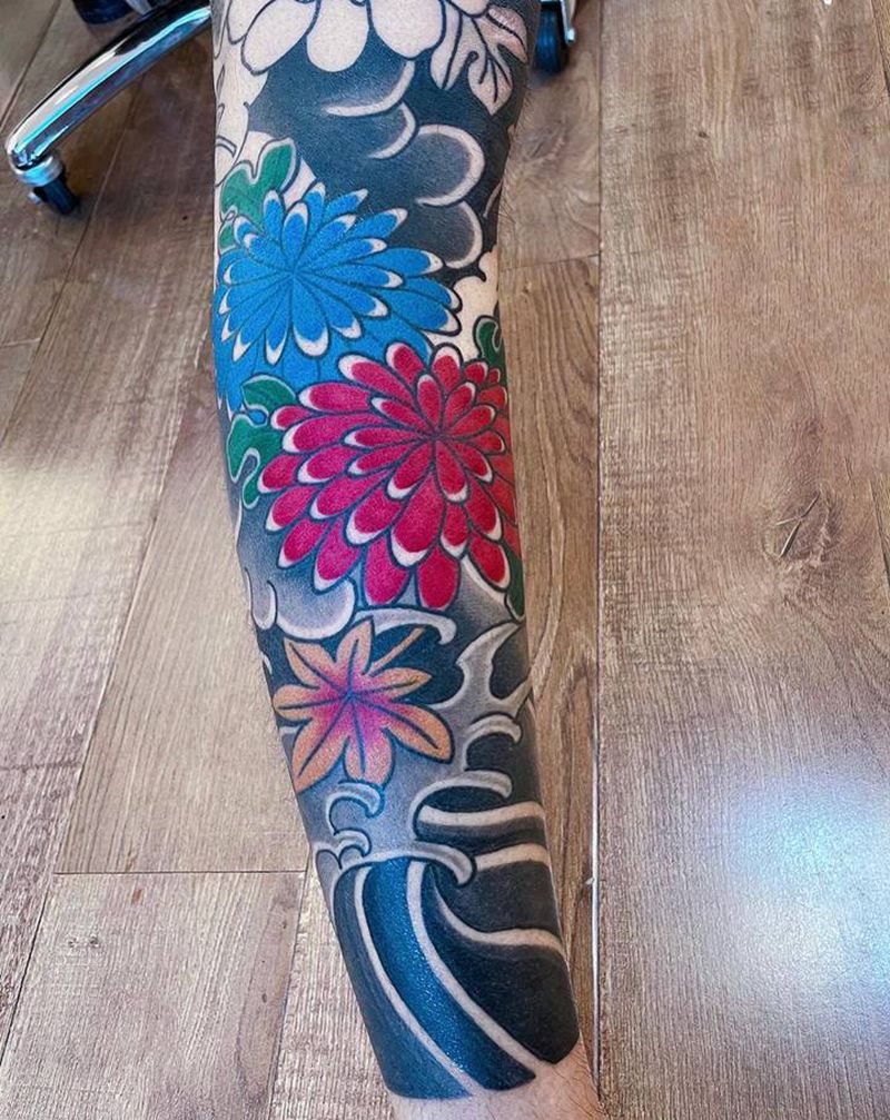 腿日式纹身图片_腿部老传统纹身图案