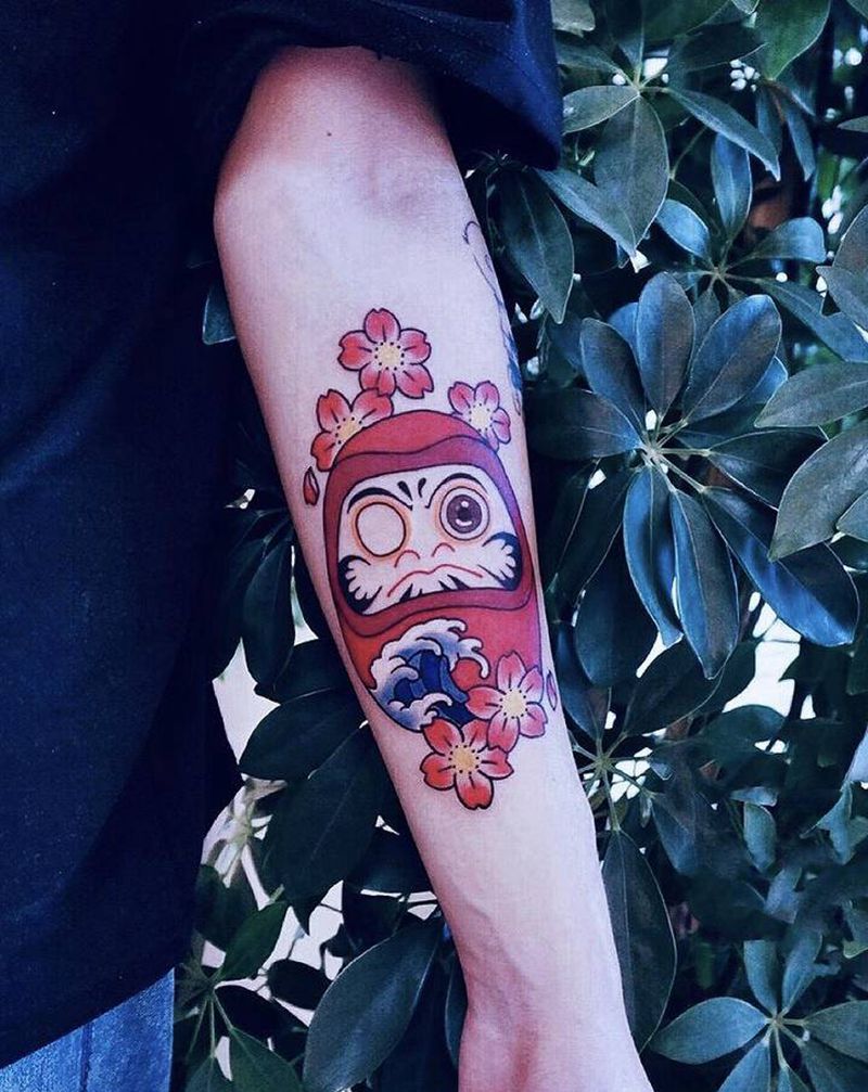 达摩蛋纹身图片_手臂老传统纹身图案