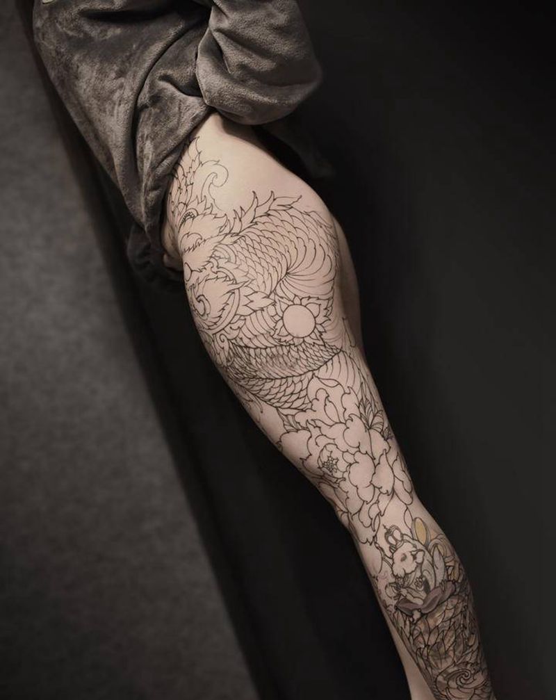 龙腿纹身图片_腿部新传统龙花腿纹身图案