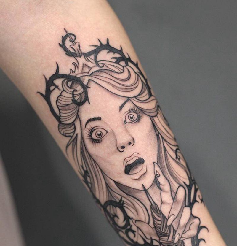 睡美人（彩色未完成）纹身图片_手部New School彩色纹身图案