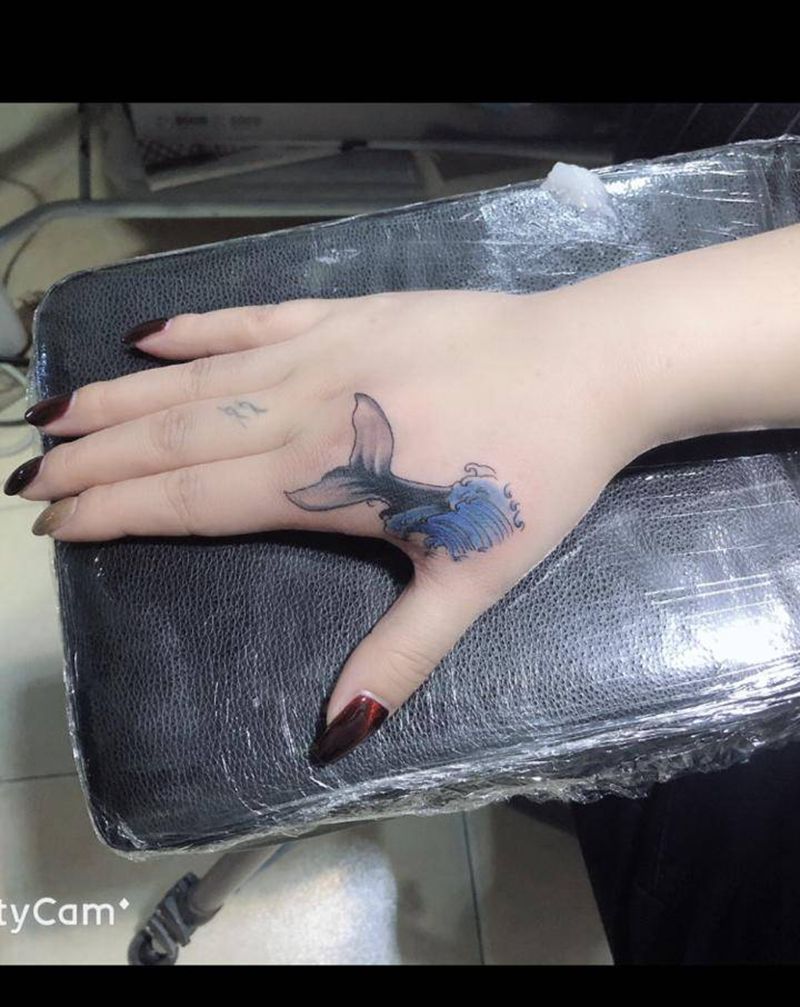 遮盖纹身图片_手部新传统纹身图案