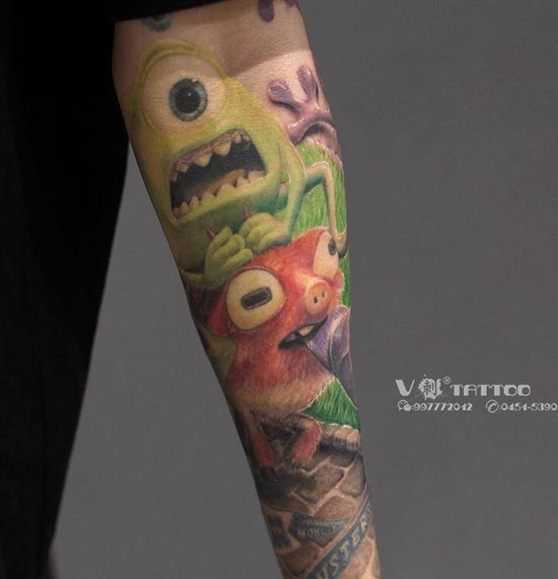 怪兽大学…纹身图片_手臂欧美写实New School怪兽大学可爱花臂卡通花臂纹身图案