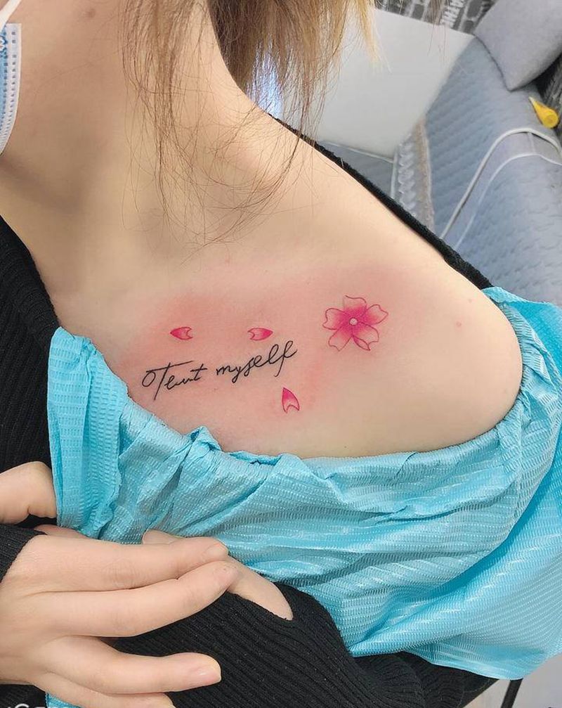 小清新字母纹身图片_肩部小清新纹身图案