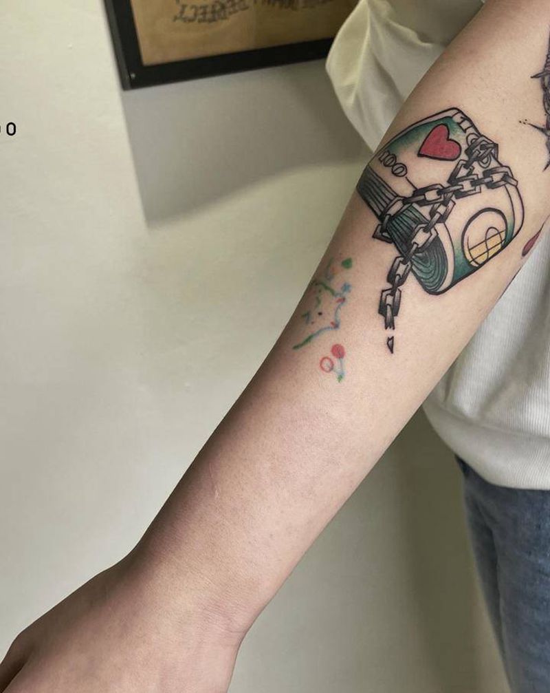 美元纹身图片_手臂Old School美元金钱old school纹身图案