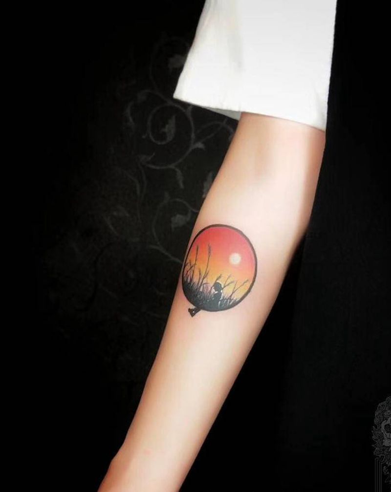 原创-故事纹身图片_手臂水彩几何夕阳原创纹身图案