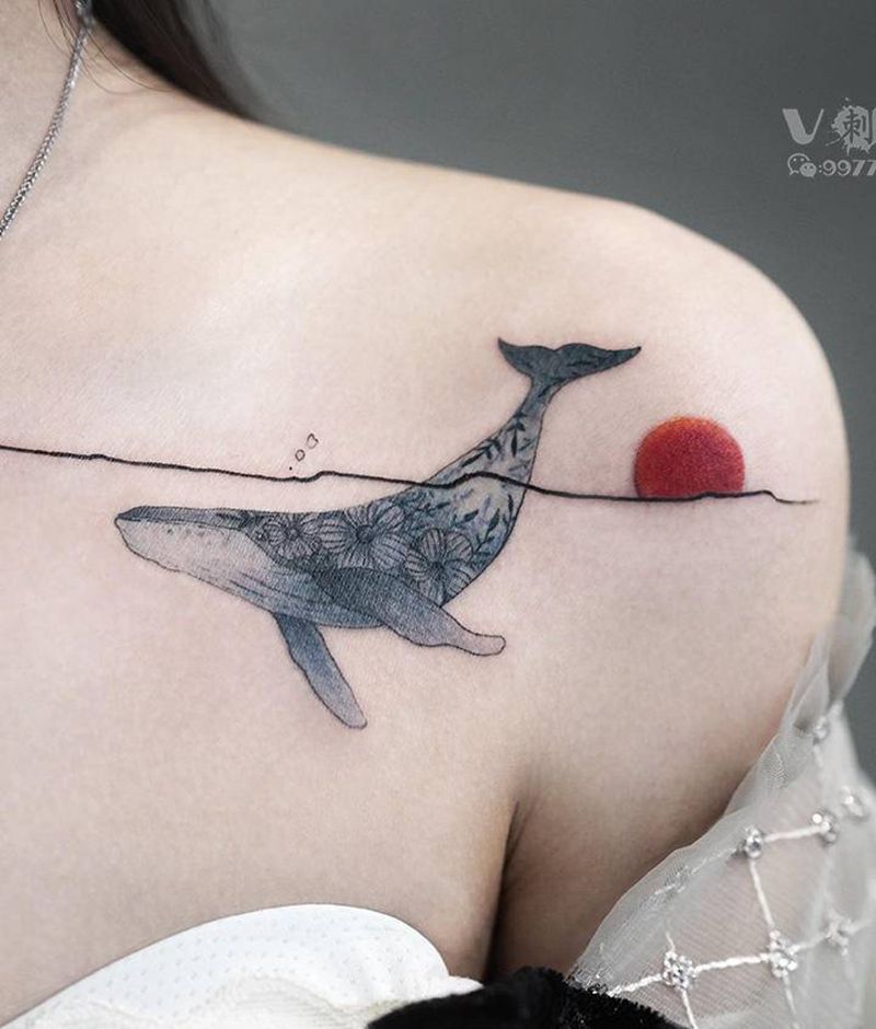 鲸鱼纹身图片_肩部鲸鱼纹身图案