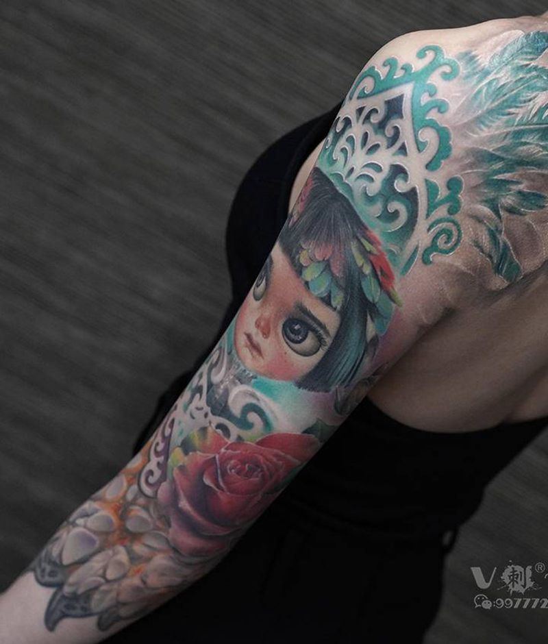 即将完成的重彩翅膀花臂…纹身图片_手臂欧美写实翅膀翅膀写实花臂纹身图案