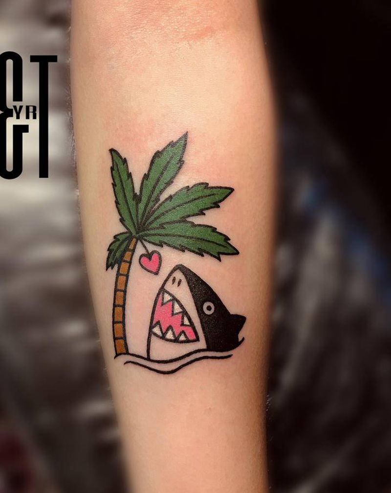 oldschool风小鲨鱼纹身图片_手臂Old School鲨鱼椰树纹身图案