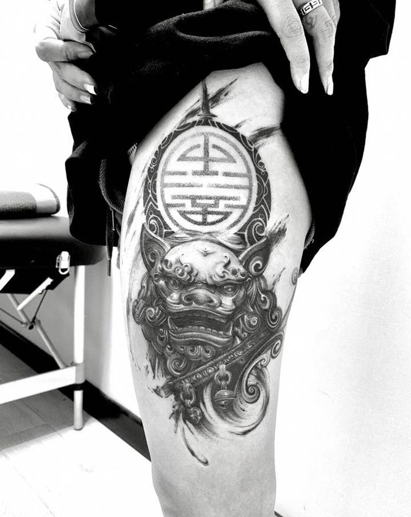 唐狮纹身图片_腿部臀部欧美写实图腾唐狮纹身图案