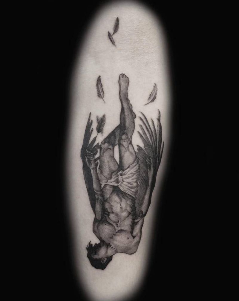 天使纹身图片_手臂点刺欧美写实纹身图案