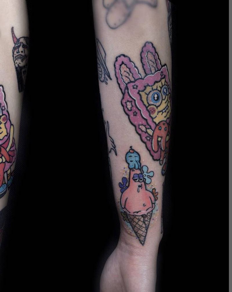 卡通school花臂纹身图片_手臂New School水彩纹身图案