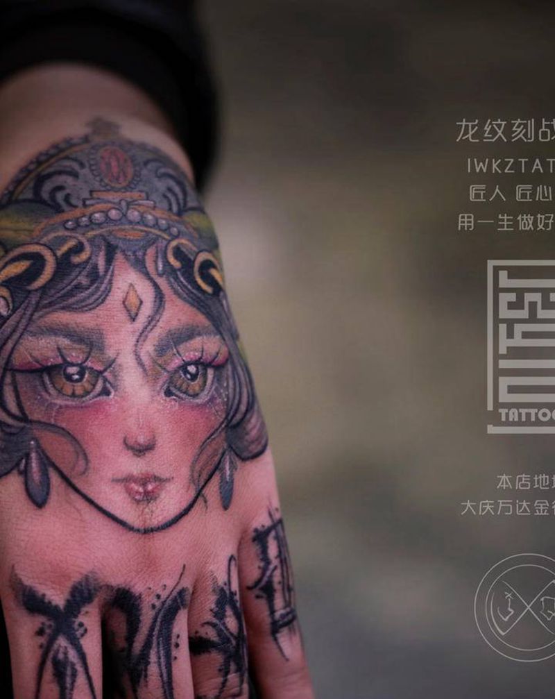 美杜莎纹身纹身图片_手部纹身图案