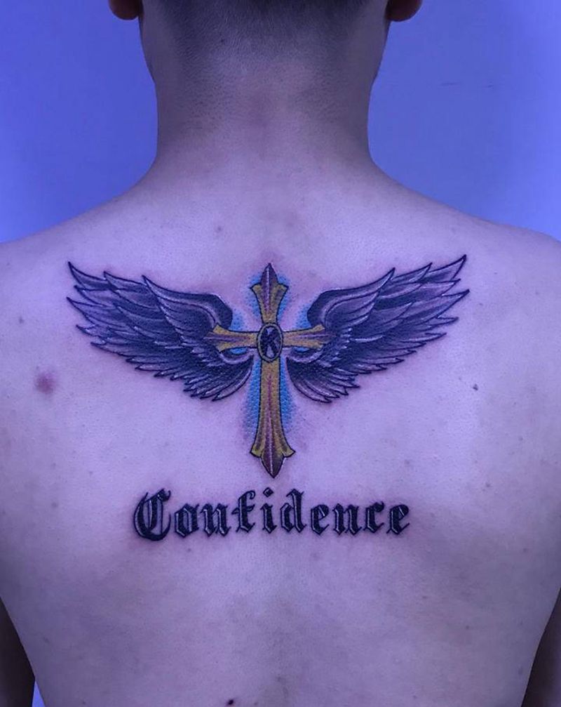 张继科同款翅膀纹身图片_背部纹身图案