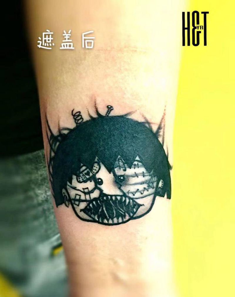 私人定版—黑化小丸子纹身图片_手臂New School遮盖纹身图案