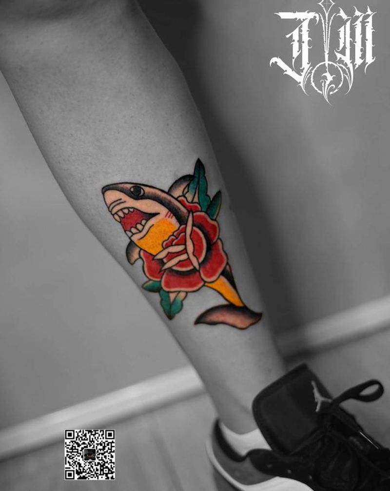 old school小鲨鱼纹身图片_Old School纹身图案