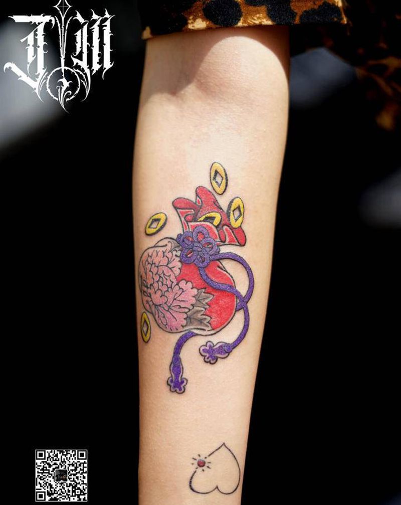 圆针日式小图，全部圆针完成纹身图片_手臂老传统钱袋日式小图纹身图案