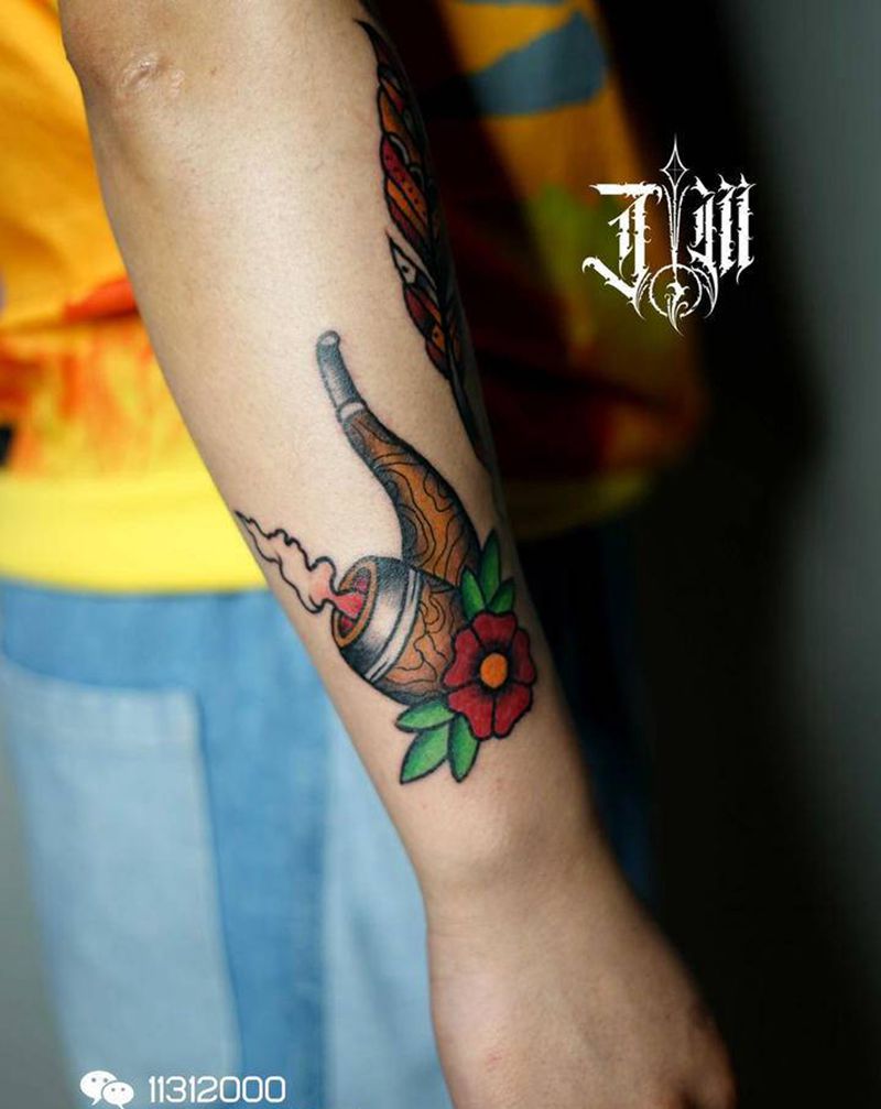 old school 烟斗纹身图片_Old School纹身图案