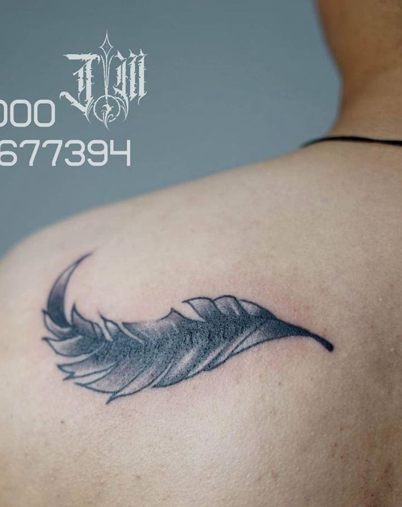 羽毛覆盖纹身图片_肩部纹身图案