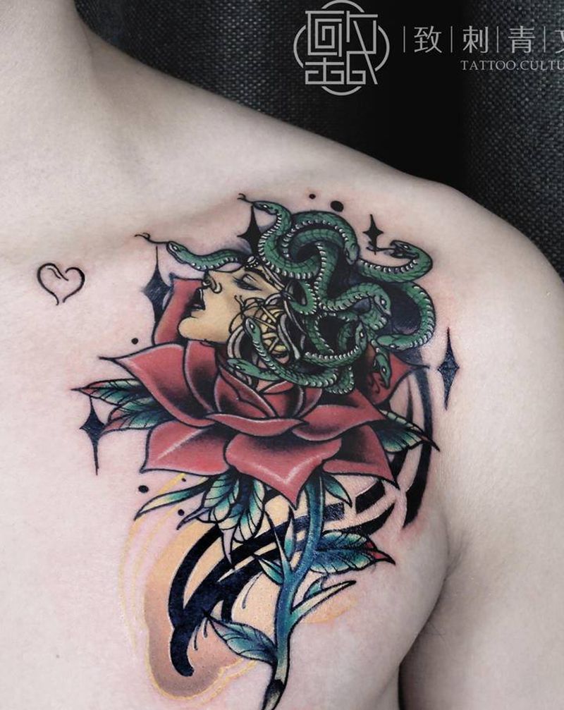 美杜莎修改纹身图片_胸部New School水彩纹身图案