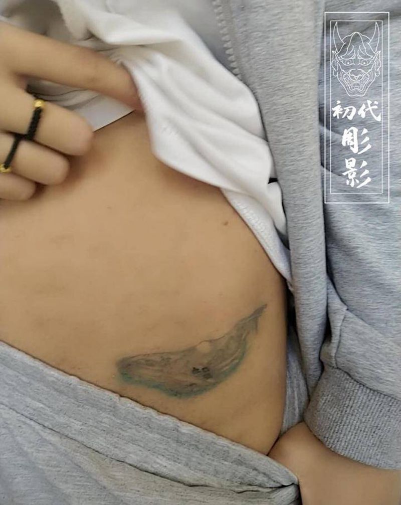 遮盖纹身图片_老传统遮盖金鱼纹身图案