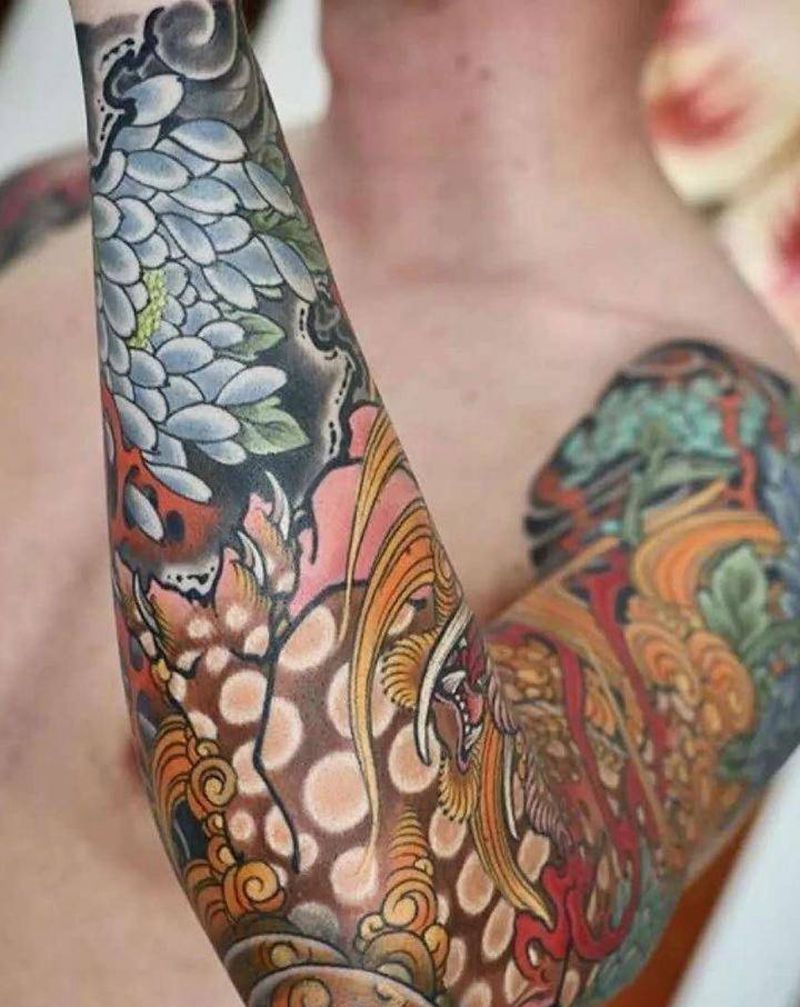 传统纹身图片_手臂老传统纹身图案