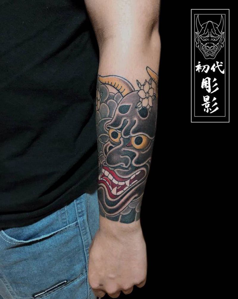 般若纹身图片_手臂老传统般若包小臂樱花纹身图案