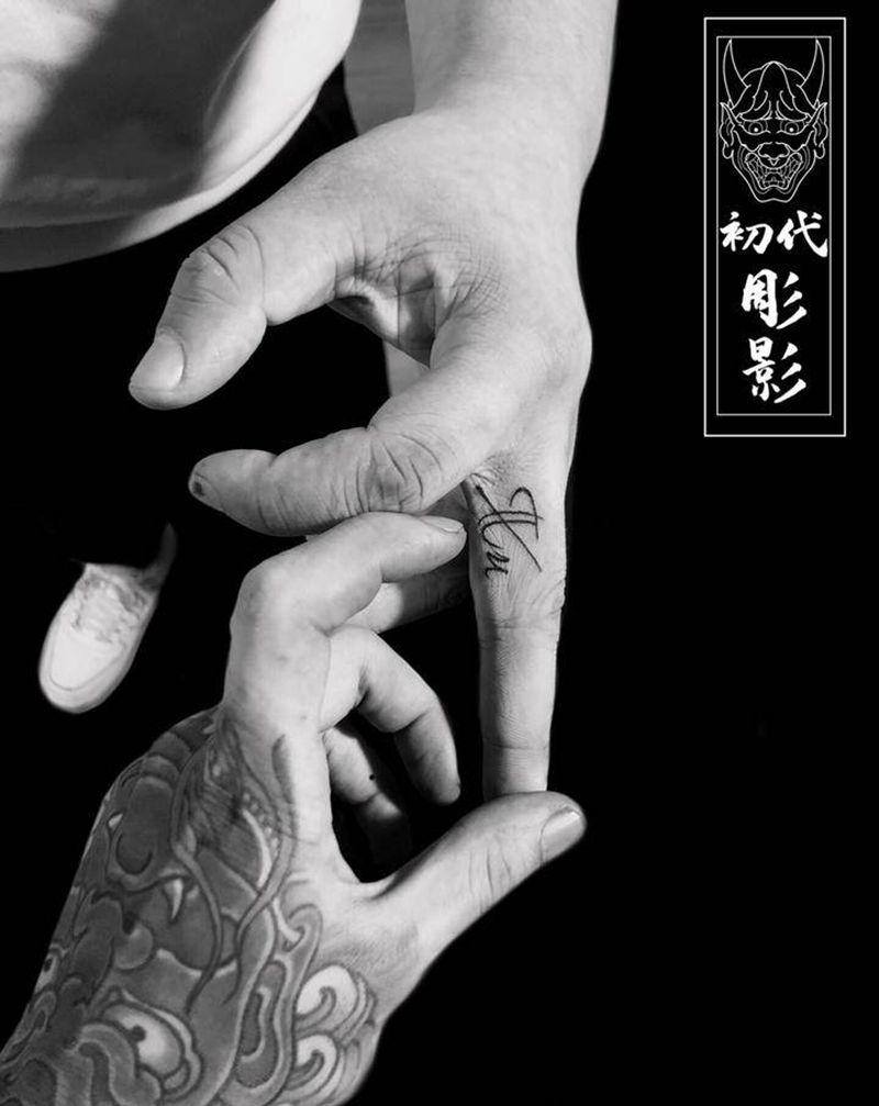 字母纹身图片_花体字纹身图案