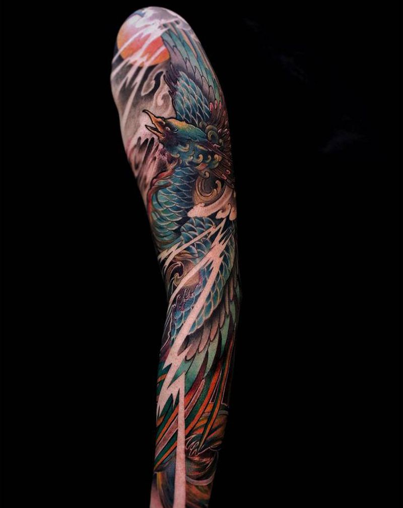 凤凰纹身纹身图片_手臂新传统纹身图案